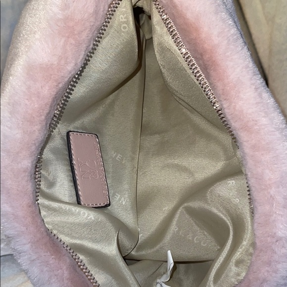 NY & Co Brand New w/ Tags Super Soft Pink Faux Fur - Picture 5 of 7